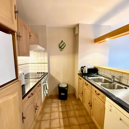 Chalende Apartment *